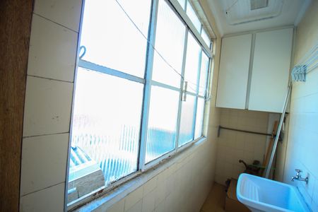 Apartamento à venda com 110m², 2 quartos e sem vagaÁrea de Serviço