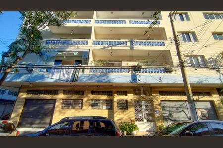 Apartamento à venda com 110m², 2 quartos e sem vagaFachada