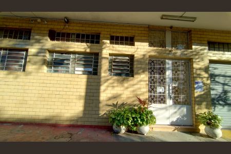 Apartamento à venda com 110m², 2 quartos e sem vagaFachada