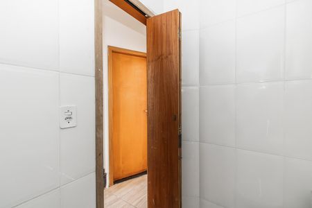 Casa à venda com 145m², 3 quartos e 1 vaga Casa à venda com 145m², 3 quartos e 1 vagaBanheiro