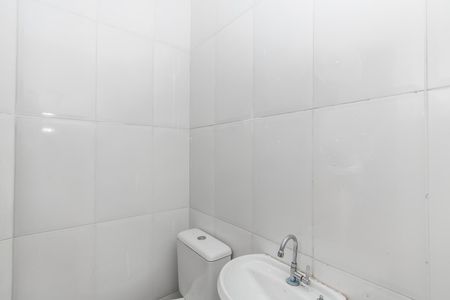 Casa à venda com 145m², 3 quartos e 1 vaga Casa à venda com 145m², 3 quartos e 1 vagaBanheiro