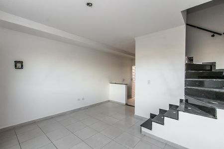 Casa à venda com 145m², 3 quartos e 1 vaga Casa à venda com 145m², 3 quartos e 1 vagaSala