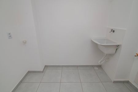 Apartamento para alugar com 39m², 2 quartos e 1 vaga Apartamento para alugar com 39m², 2 quartos e 1 vagaÁrea de Serviço
