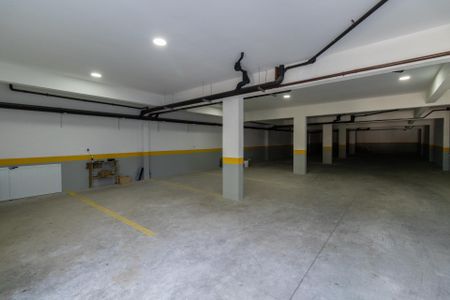 Apartamento à venda com 105m², 3 quartos e 2 vagas Apartamento à venda com 105m², 3 quartos e 2 vagasÁrea Comum