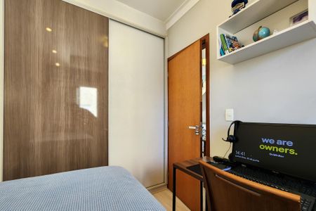 Apartamento à venda com 156m², 3 quartos e 2 vagasQuarto 1