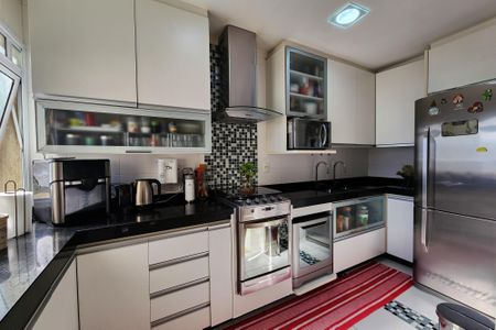 Apartamento à venda com 156m², 3 quartos e 2 vagasCozinha