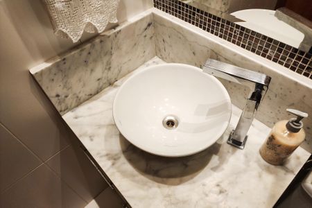 Apartamento à venda com 156m², 3 quartos e 2 vagasBanheiro Social