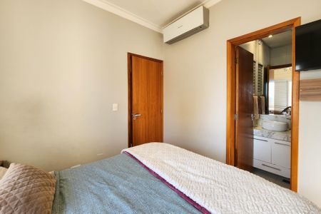 Apartamento à venda com 156m², 3 quartos e 2 vagasSuíte