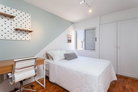 Apartamento à venda com 90m², 4 quartos e 1 vaga