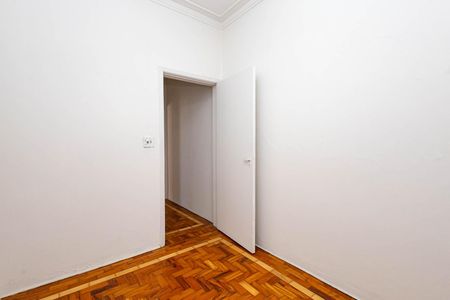 Apartamento à venda com 76m², 2 quartos e sem vaga Apartamento à venda com 76m², 2 quartos e sem vagaQuarto