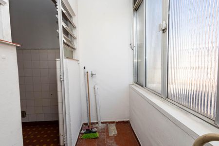 Apartamento à venda com 76m², 2 quartos e sem vaga Apartamento à venda com 76m², 2 quartos e sem vagaÁrea de Serviço