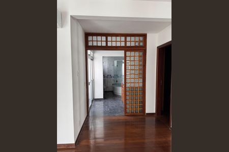 Apartamento à venda com 250m², 3 quartos e 3 vagasQuarto