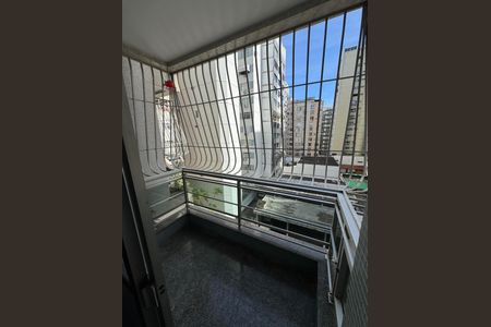 Apartamento à venda com 250m², 3 quartos e 3 vagasSacada