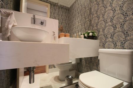 Apartamento à venda com 125m², 3 quartos e 2 vagas Apartamento à venda com 125m², 3 quartos e 2 vagasLavabo