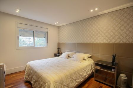 Apartamento à venda com 125m², 3 quartos e 2 vagas Apartamento à venda com 125m², 3 quartos e 2 vagasSuíte 1