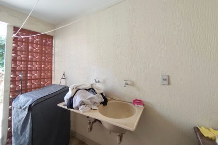 Casa à venda com 400m², 5 quartos e 4 vagas Casa à venda com 400m², 5 quartos e 4 vagasÁrea de Serviço