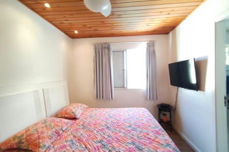 Casa à venda com 400m², 5 quartos e 4 vagas Casa à venda com 400m², 5 quartos e 4 vagasQuarto Suíte