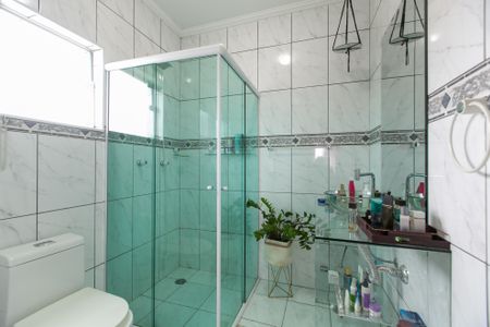 Casa para alugar com 250m², 2 quartos e 3 vagas Casa para alugar com 250m², 2 quartos e 3 vagasBanheiro da Suíte