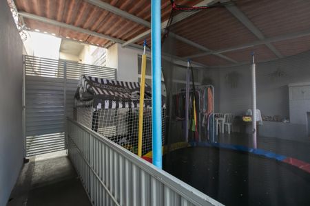 Casa para alugar com 250m², 2 quartos e 3 vagas Casa para alugar com 250m², 2 quartos e 3 vagasGaragem