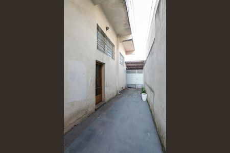 Casa para alugar com 250m², 2 quartos e 3 vagas Casa para alugar com 250m², 2 quartos e 3 vagasÁrea Externa