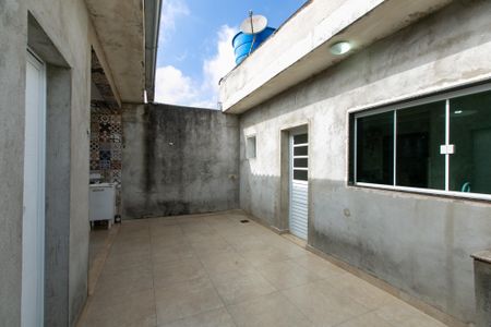 Casa para alugar com 250m², 2 quartos e 3 vagas Casa para alugar com 250m², 2 quartos e 3 vagasQuintal