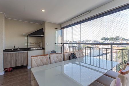 Apartamento à venda com 70m², 2 quartos e 1 vagaVaranda