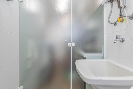 Apartamento à venda com 70m², 2 quartos e 1 vagaÁrea de Serviço