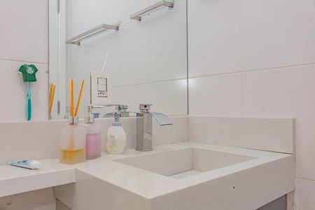 Apartamento à venda com 70m², 2 quartos e 1 vagaBanheiro Social