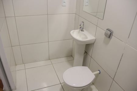 Apartamento à venda com 40m², 2 quartos e sem vagaBanheiro