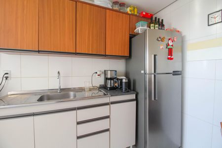 Apartamento à venda com 53m², 2 quartos e 1 vagaCozinha e Área de Serviço