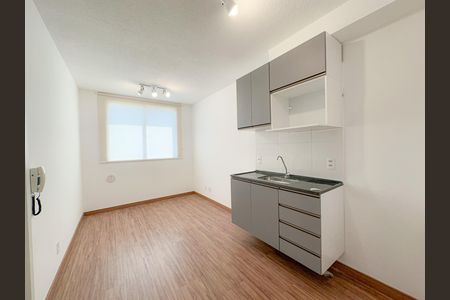 Sala/Cozinha de apartamento à venda com 1 quarto, 25m² em Água Branca, São Paulo