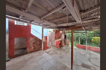 Casa à venda com 599m², 6 quartos e 3 vagasQuintal casa 1