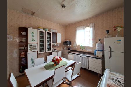 Casa à venda com 599m², 6 quartos e 3 vagasCozinha casa 1