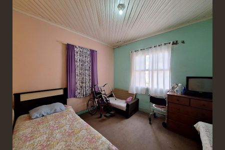 Casa à venda com 599m², 6 quartos e 3 vagasQuarto 2 casa 1