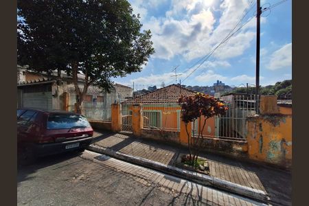 Casa à venda com 599m², 6 quartos e 3 vagasFachada casa 1