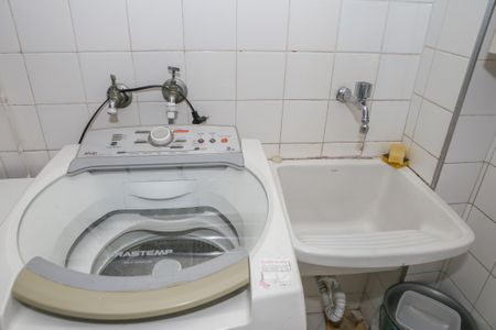 Apartamento à venda com 143m², 2 quartos e 1 vagaÁrea de Serviço