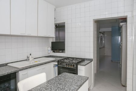 Apartamento à venda com 143m², 2 quartos e 1 vagaCozinha