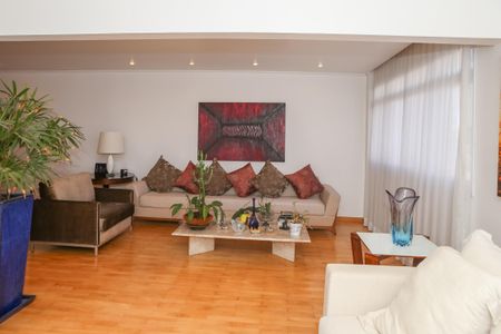 Apartamento à venda com 143m², 2 quartos e 1 vagaSala