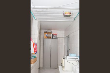 Apartamento à venda com 143m², 2 quartos e 1 vagaÁrea de Serviço