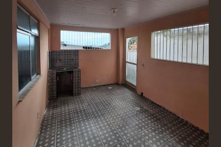 Casa à venda com 80m², 4 quartos e sem vagaVaranda