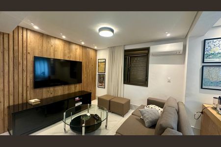 Apartamento à venda com 130m², 4 quartos e 3 vagasSala