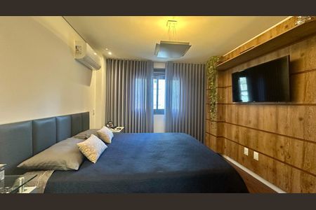 Apartamento à venda com 130m², 4 quartos e 3 vagasQuarto 2