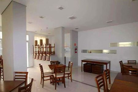 Apartamento para alugar com 133m², 3 quartos e 3 vagas Apartamento para alugar com 133m², 3 quartos e 3 vagasÁrea comum - Salão de festas