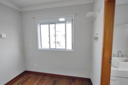 Apartamento para alugar com 133m², 3 quartos e 3 vagas Apartamento para alugar com 133m², 3 quartos e 3 vagasSuíte 2