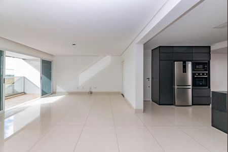 Apartamento à venda com 325m², 3 quartos e 4 vagasSala