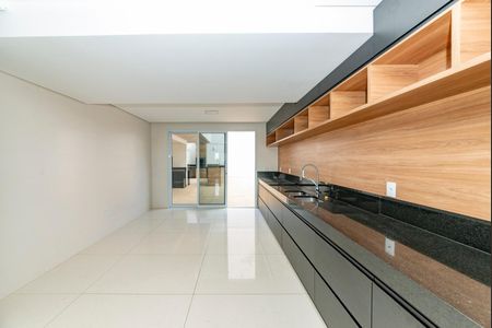 Apartamento à venda com 325m², 3 quartos e 4 vagasCozinha