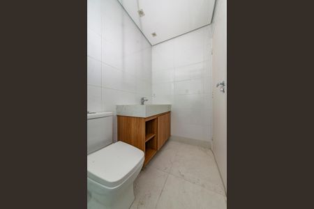 Apartamento à venda com 325m², 3 quartos e 4 vagasBanheiro da Suíte 1