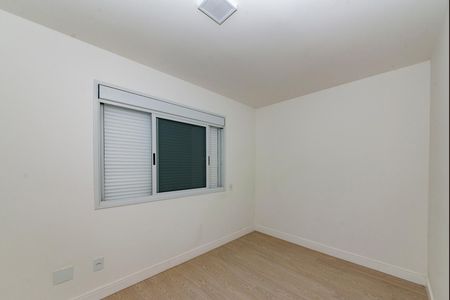 Apartamento à venda com 325m², 3 quartos e 4 vagasQuarto 1