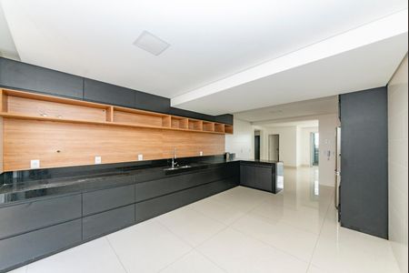 Apartamento à venda com 325m², 3 quartos e 4 vagasCozinha
