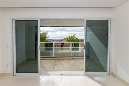 Apartamento à venda com 325m², 3 quartos e 4 vagasVaranda da Sala